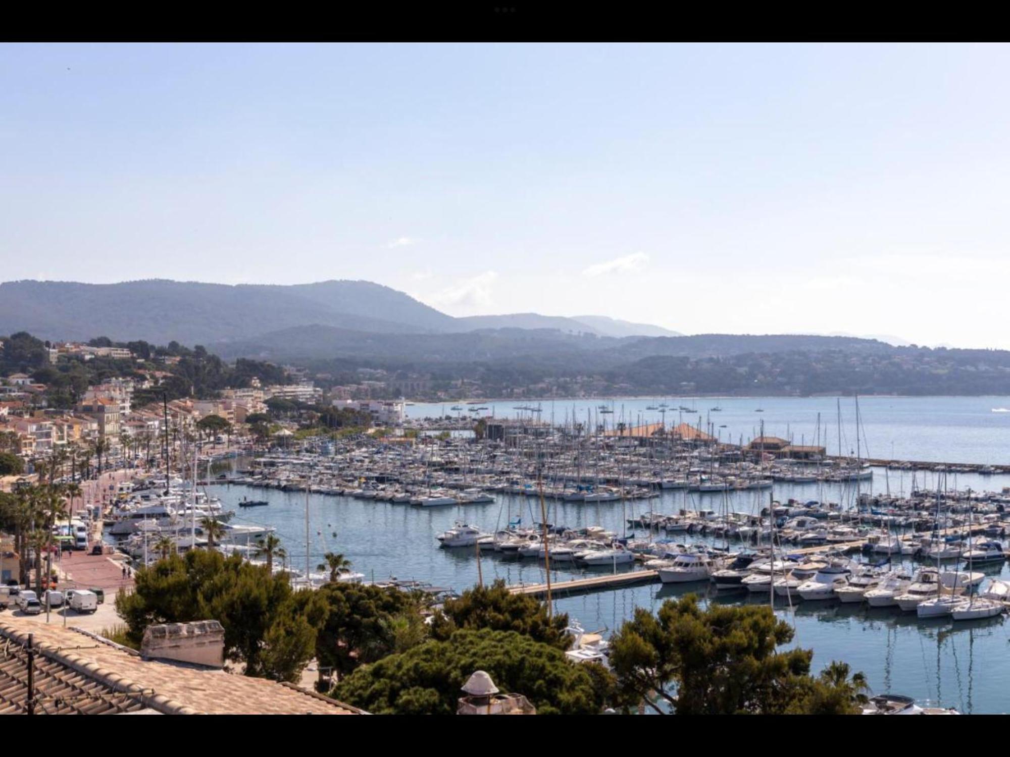 Studio Bandol Centre 2 Etoiles Ideal Emplacement ภายนอก รูปภาพ